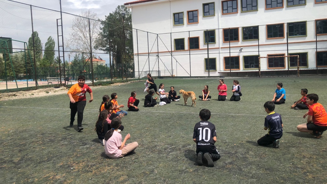 Geleneksel Çocuk Oyunları Şenliği Yapıldı.